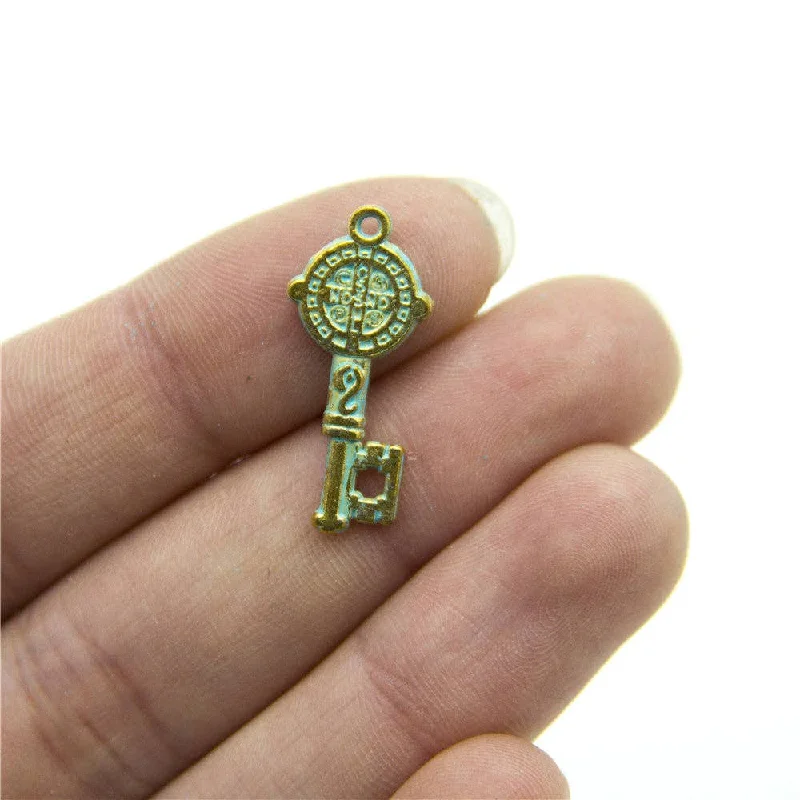 The Perfect Jewelry Piece At The Perfect Discount 10 units mykonos findings key charm mykonos charms finding jewelry finding suppliers D-3-291